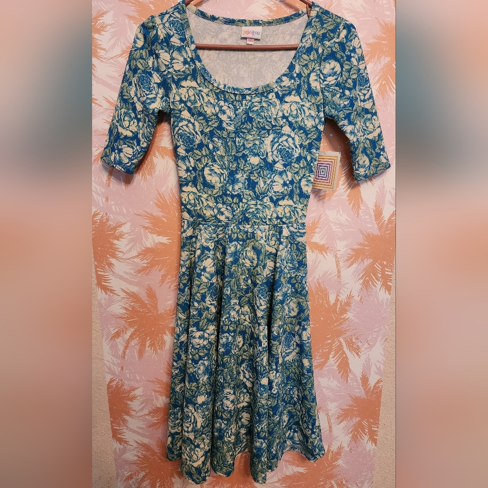 LuLaRoe Nicole Blue Green Floral Print NWT